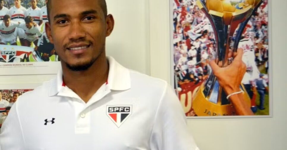 Getterson em anúncio do São Paulo — Foto: Juca Pacheco / saopaulofc.net