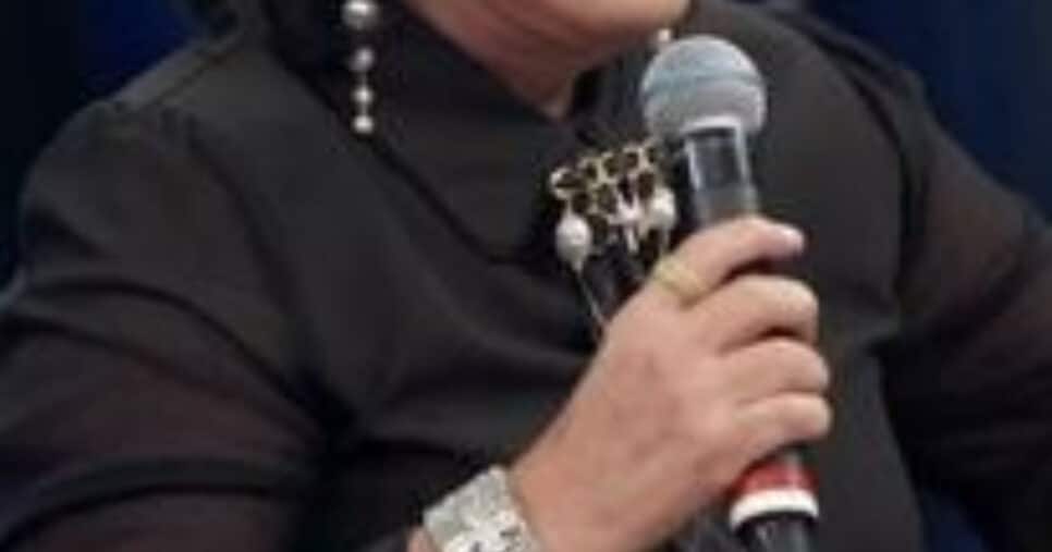 http://tvfoco.uai.com.br/wp-content/uploads/2015/05/Daniela-Mercury.jpg