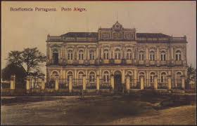 O hospital Beneficência Portuguesa de Porto Alegre na década de 1910 (Foto Reprodução/Threads)