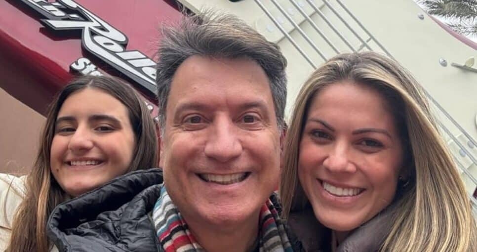 A filha do locutor em viagem junto a namorada do pai (Foto: Reprodução/ Instagram)