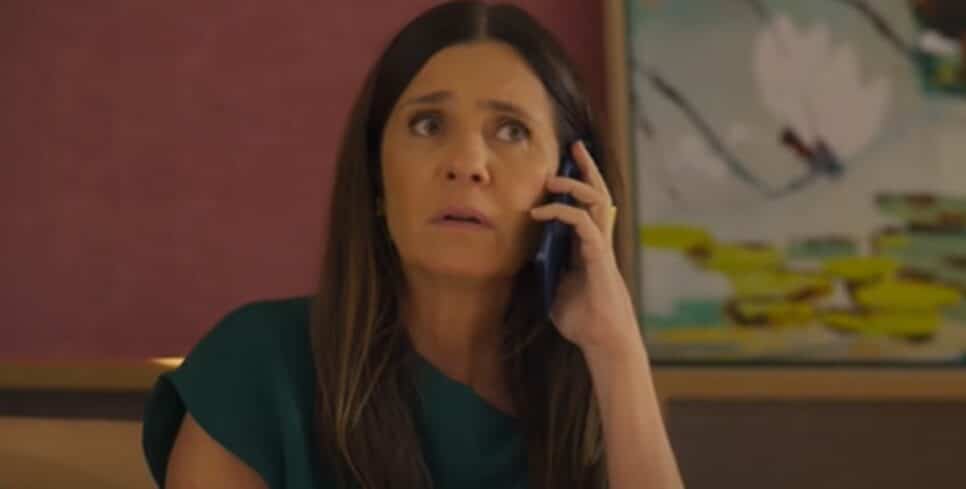 Mércia está alertando Molina de que a casa vai cair (Foto: Reprodução/ TV Globo)