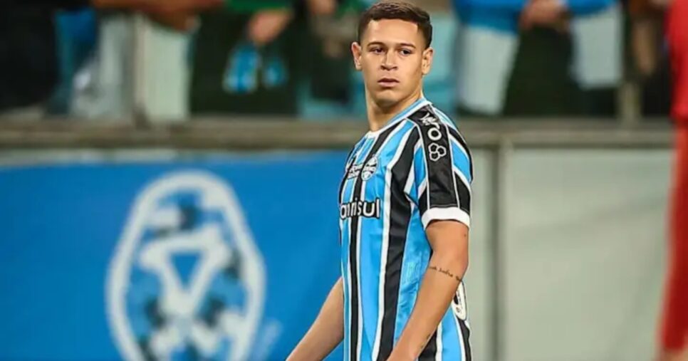 Natã Felipe não é mais jogador do Grêmio - (Foto: Redes sociais)