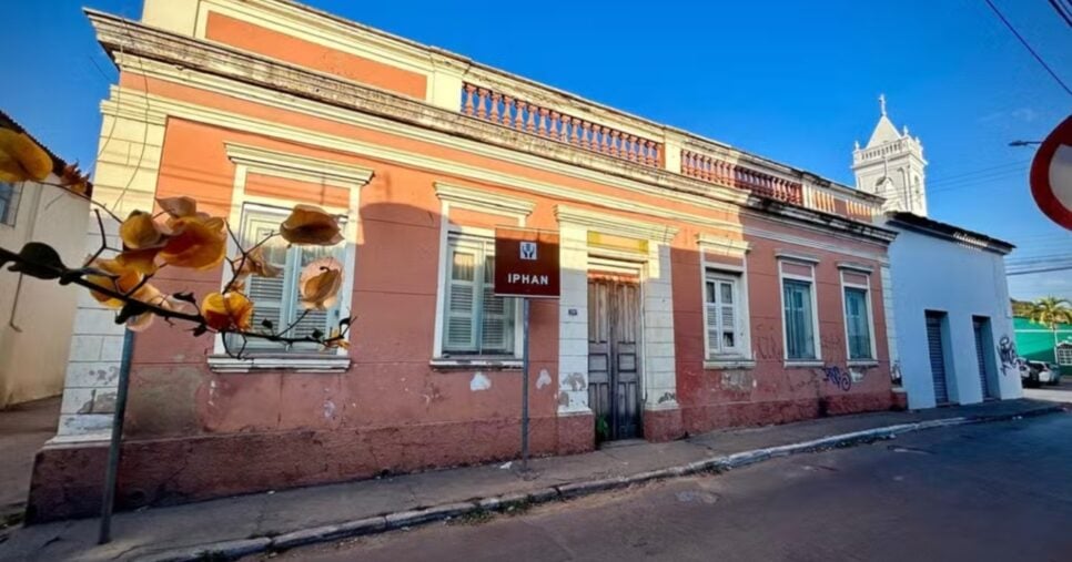 Casarão histórico abandonado desaba - Foto: Internet