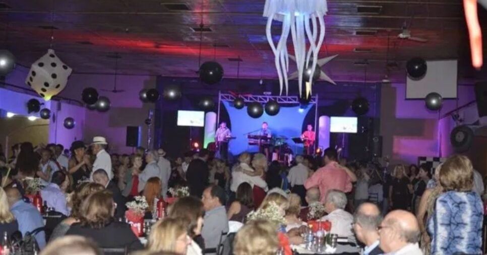 Sociedade Universal foi um clube que embalou milhares de festas e eventos em Curitiba (Foto Reprodução/Tribuna Paraná)