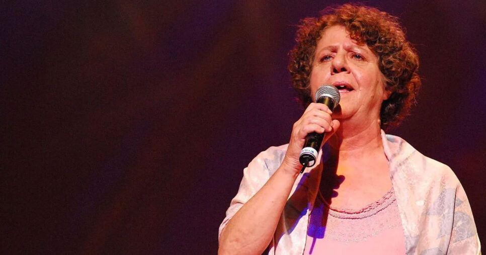 LUTO - Morre a cantora Cristina Buarque (Foto: Reprodução)