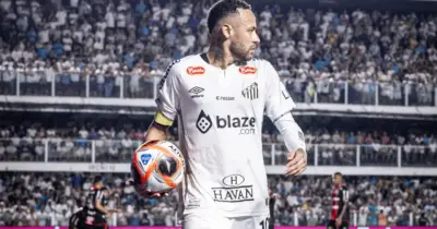 Neymar FORA: Camisa 10 tem veredito de saída no Santos hoje(01) e Teixeira é comunicado