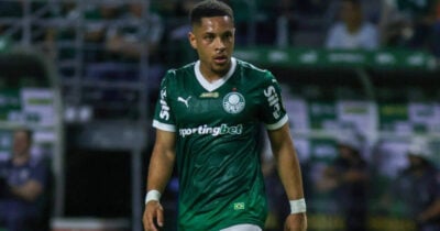 Vitor Roque no Palmeiras (Foto: Imago)
