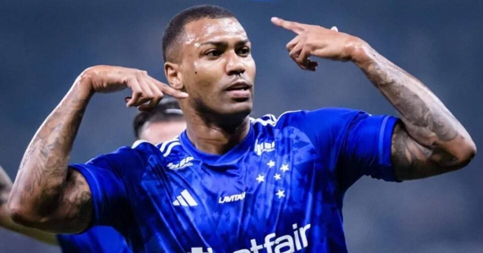 Walace em campo