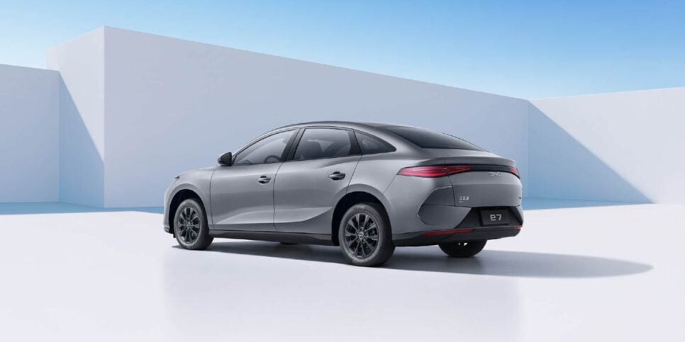 BYD e7, Fiat Mobi