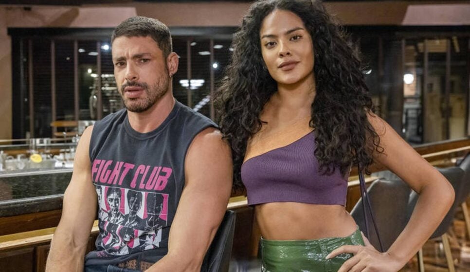 Cauã Reymond e Bella Campos são César e Fátima em Vale Tudo, de 2025 (Foto: Reprodução/ Divulgação, TV Globo)