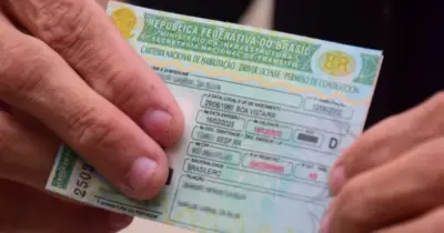 Motoristas de MG sem chão: Zema crava maior virada na CNH e péssima notícia chega a mineiros 50+ em 2025