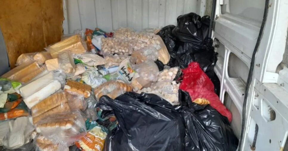 Produtos encontrados e descartados após insalubridade em Padaria (Foto Reprodução/MP-RS)
