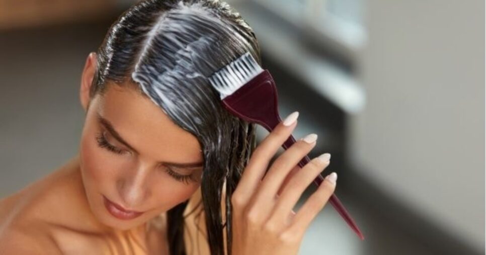 Receita natural sem tinta e com apenas 3 ingredientes cobre fios brancos - (Foto: Internet)