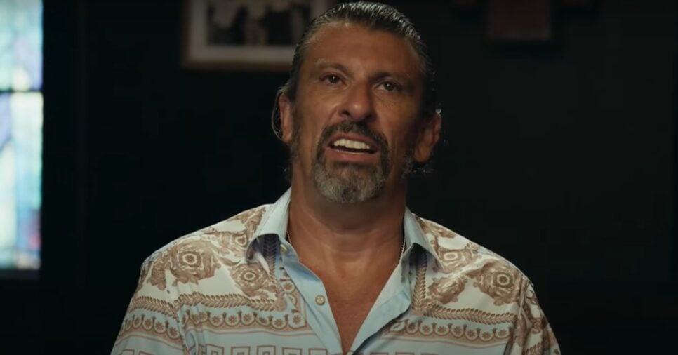 Osmar toma atitudes drásticas se unindo à Joyce (Foto: Reprodução/ TV Globo)
