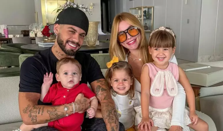 Zé Felipe e Virgínia Fonseca com os filhos (Foto: Reprodução/ Internet)