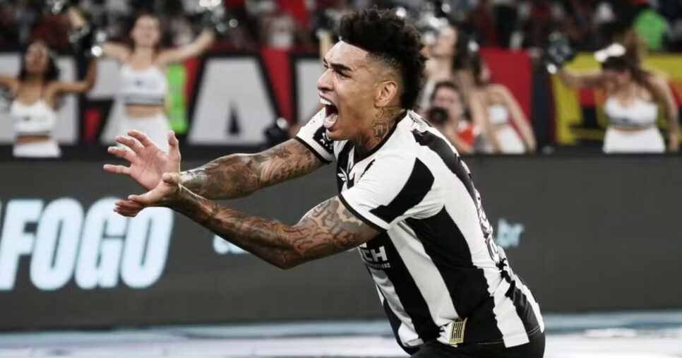 Igor Jesus pode recuperar parceiro no Botafogo (Foto: Alexandre Durão)