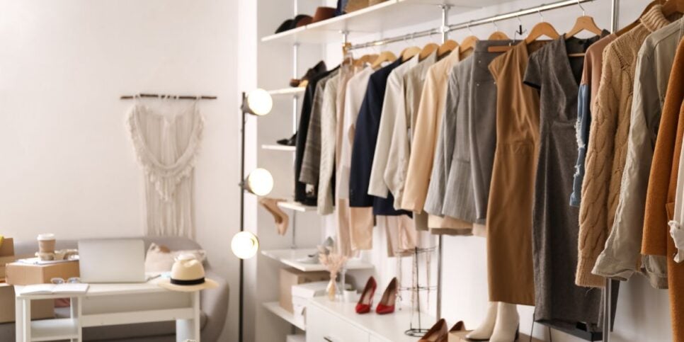 Loja de roupas (Foto: Canva)