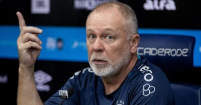 Mano Menezes como técnico do Grêmio (Foto: Duda Fortes/Agencia RBS)