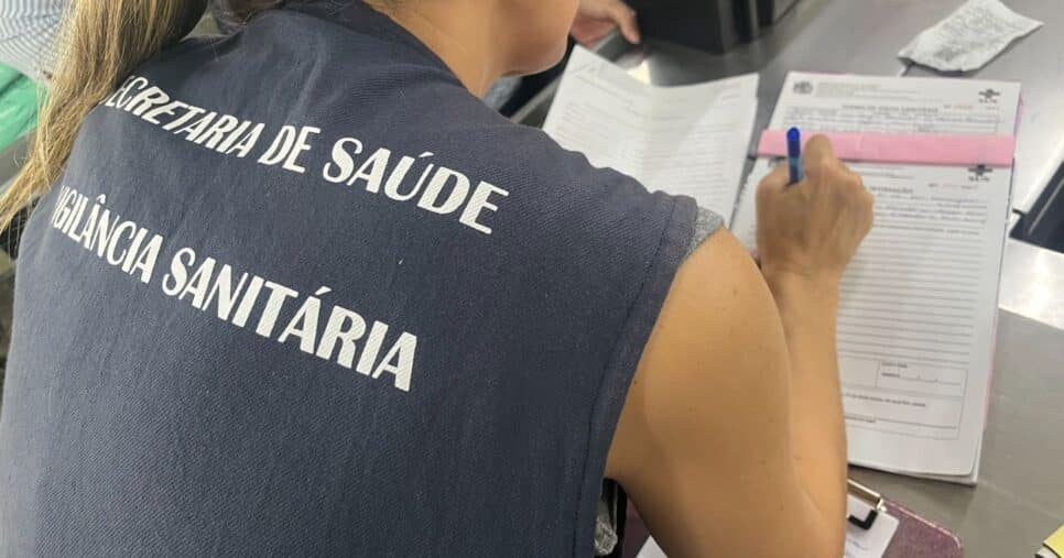 Vigilância Sanitária de Maricá executou inspeção em supermercado (Foto Reprodução/Prefeitura de Maricá)