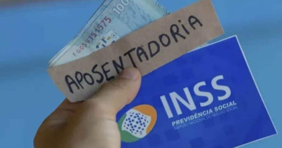 7 profissões que garantem aposentadoria antecipada no INSS - Foto: Montagem