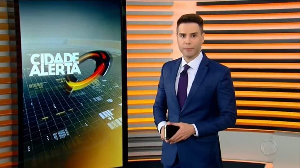 Bacci, quando comandava o Cidade Alerta (Foto: Reprodução/ Record)