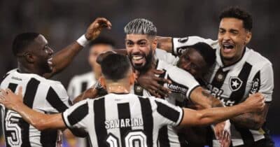 Vaza pacotão de 4 reforços do Botafogo e - (Montagem / TV FOCO)