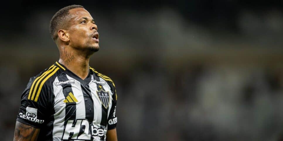Caio Paulista vem perdendo espaço no Atlético-MG (Reprodução: Pedro Souza)