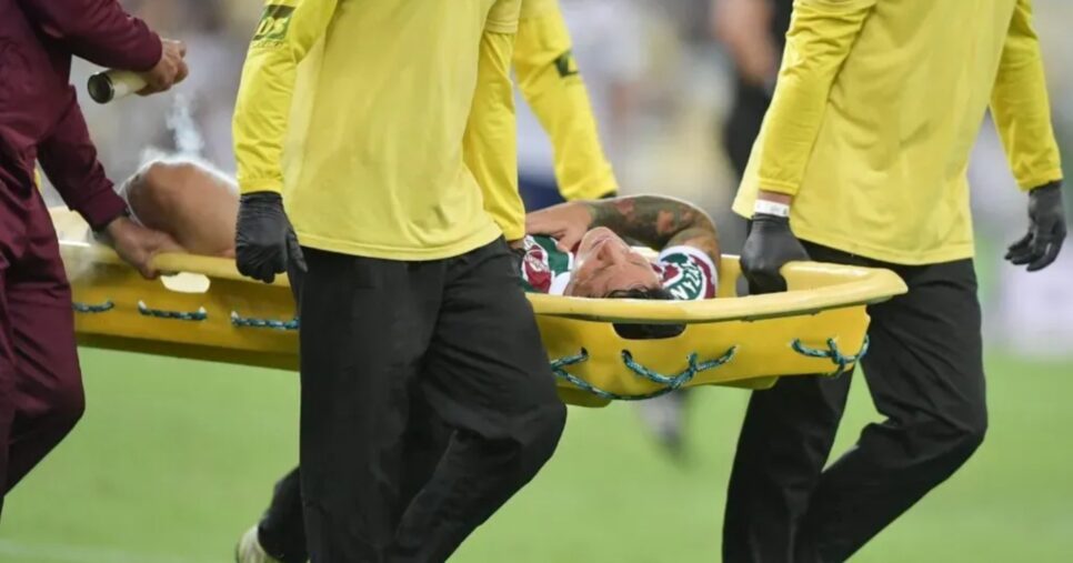 Cano sofre lesão em campo - Foto: Thiago Ribeiro/AGIF