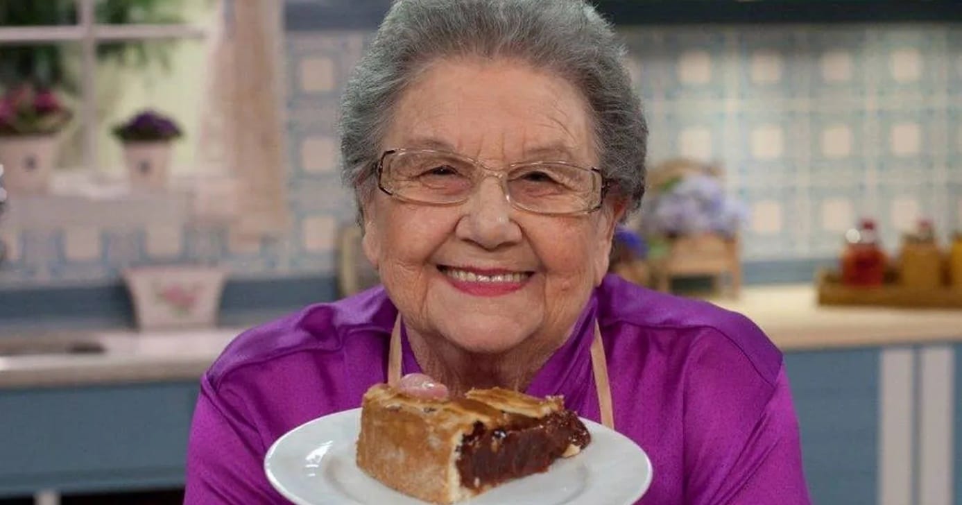 http://tvfoco.uai.com.br/wp-content/uploads/2015/05/Daniela-Mercury.jpg