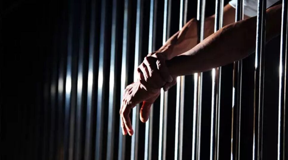 Religioso termina detido pela polícia após barraco (Foto: Reprodução/ Internet)