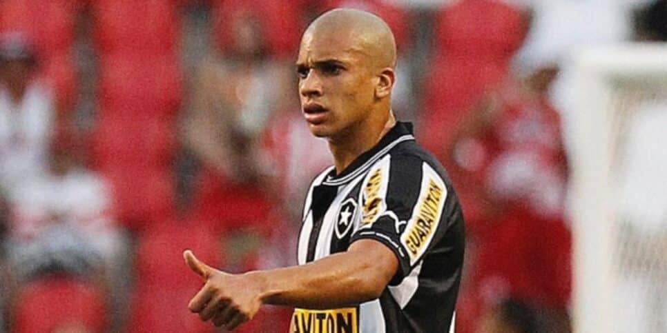 Dória foi a revelação do Botafogo aos 17 anos (Reprodução: Wagner Meier)