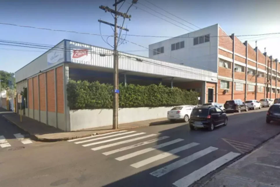 Fábrica da M.Dias. Branco de Lençóis Paulista, SP, acabou sendo fechada (Foto: Reprodução/ Internet)