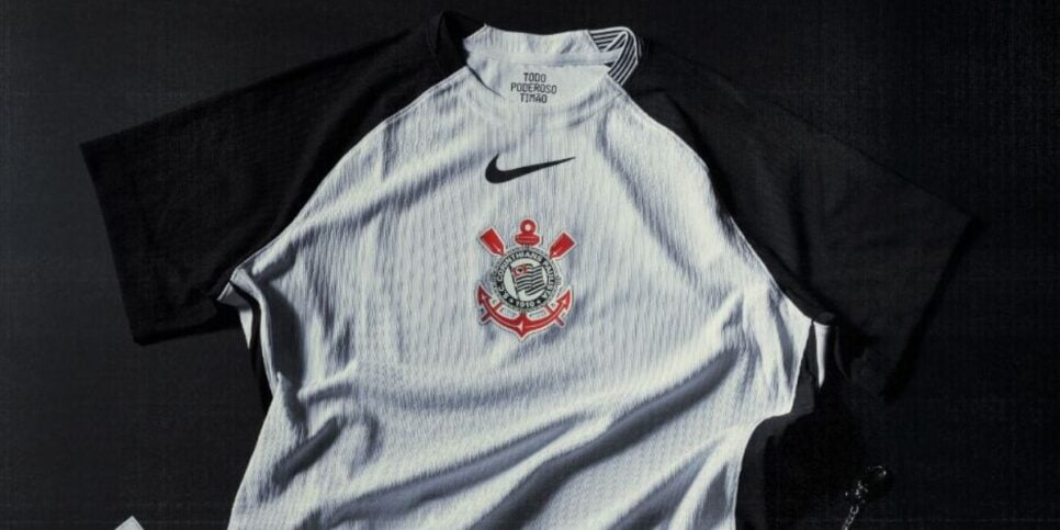 Camisa lançamento do Corinthians (Reprodução: Evander Portilho)