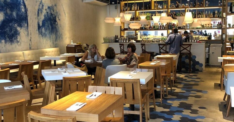 im de restaurante nº1 em orla do Rio de Janeiro, abala clientes - (Montagem / TV FOCO)