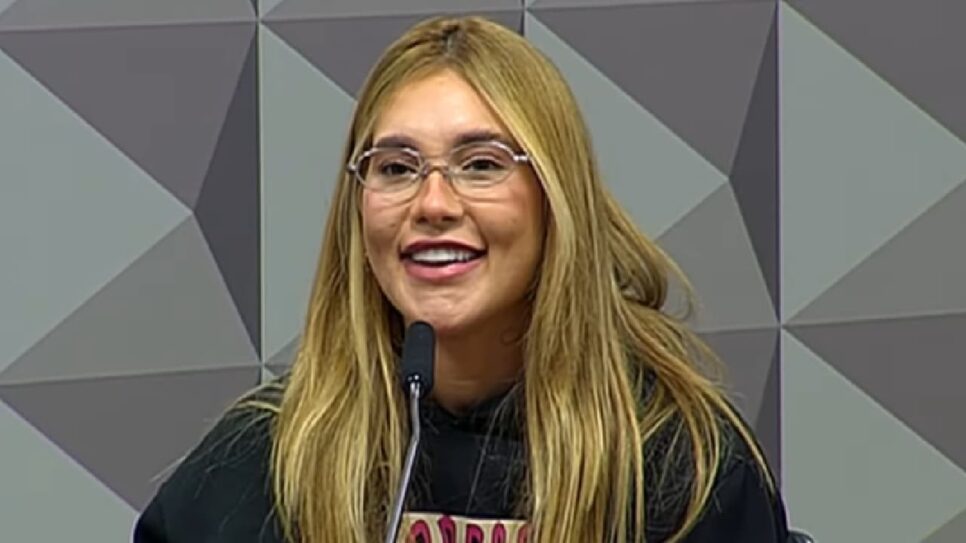 Virgínia Fonseca durante o depoimento no Senado sobre a CPI das Bets (Foto: Reprodução/ Internet)