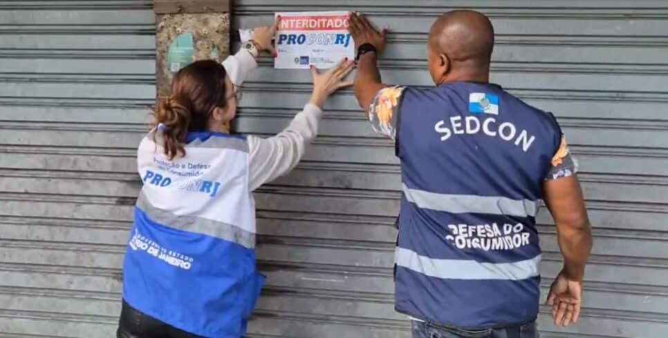 Supermercado foi interditado por uma série de irregularidades no RJ (Foto: Reprodução/Internet)