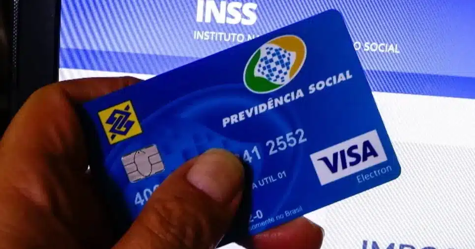 Cartão INSS (Foto: Reprodução)