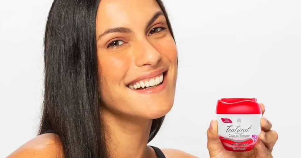 Creme Facial Teatrical Antirrugas Com 100g (Foto: Reprodução)