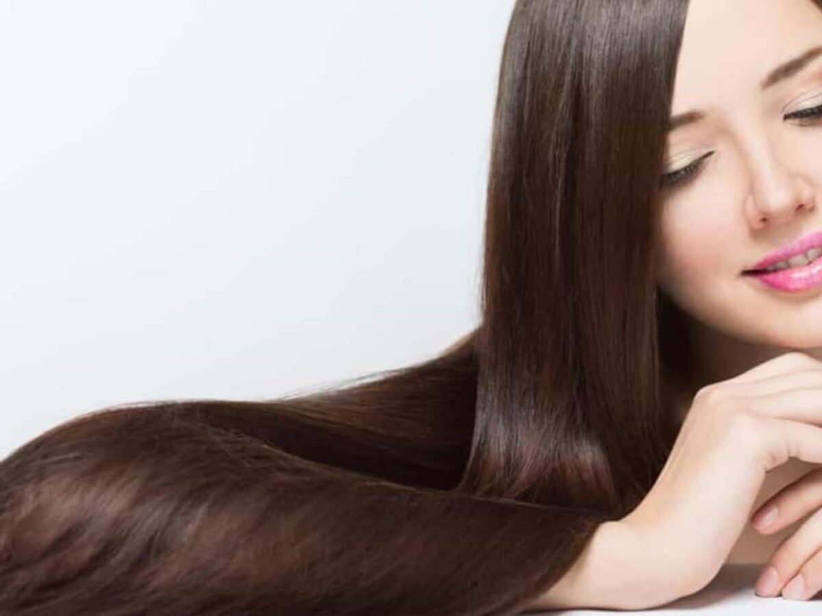 Receita caseira deixa cabelo liso de verdade em 40 minutos
