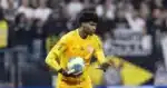 Hugo Souza no Corinthians  (Foto: Reprodução/Internet)