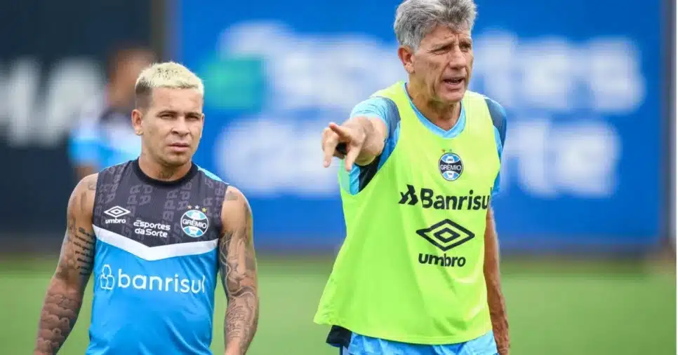 Soteldo e Renato Gaúcho no Grêmio -(Foto Lucas UebelGrêmio)