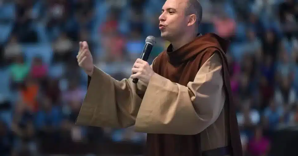 Frei Gilson (Foto: Reprodução)