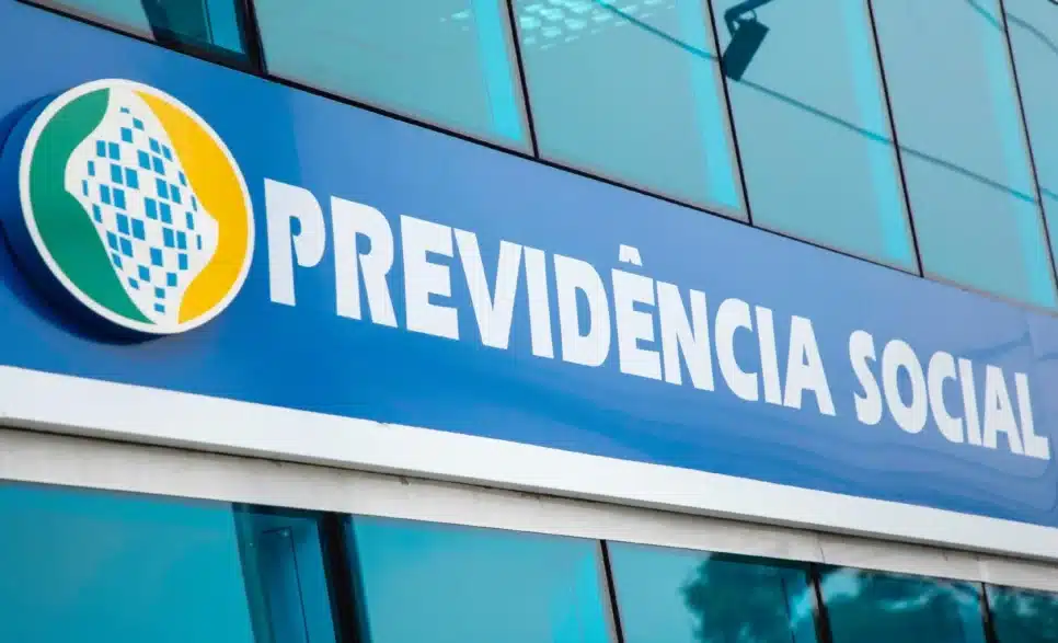 Servidores públicos podem pedir revisão devido a problemas com o PASEP (Foto: Reprodução/ Internet)