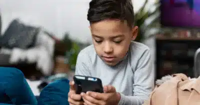 Brincadeira para afastar as crianças das telas - Fot: Internet