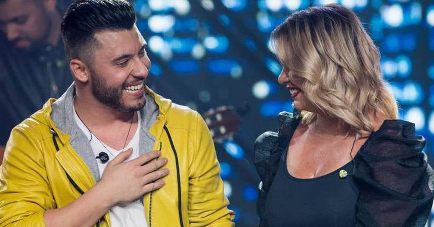 http://tvfoco.uai.com.br/wp-content/uploads/2015/05/Daniela-Mercury.jpg