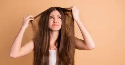 Óleo para cabelo com frizz (Foto: Reprodução)