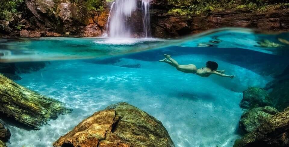Chapada dos Veadeiros oferece recursos e paisagens tão paradisíacas quanto Bonito, porém a preços mais acessíveis (Foto Reprodução/Internet)