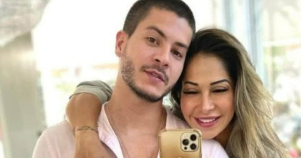 Arthur Aguiar e Maira Cardi (Foto: Reprodução)