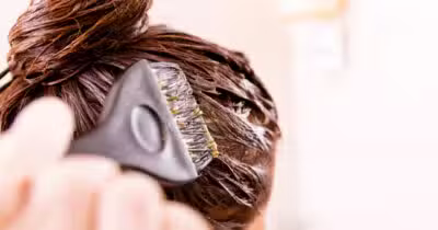 Produto da Océane cobre o cabelo branco e dá volume por R$60 (Foto: Reprodução)