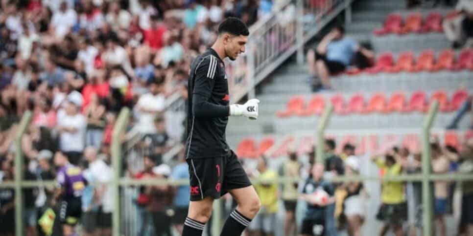O goleiro defenderá o Celta de Vigo, da Espanha (Foto: Reprodução)